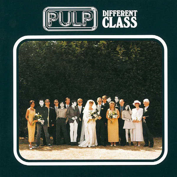 Pochette de Different Class / Deluxe Edition