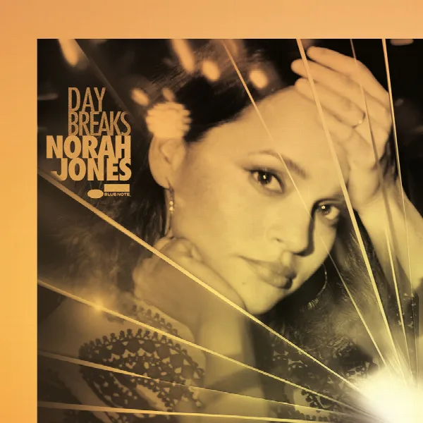 Pochette de Day Breaks
