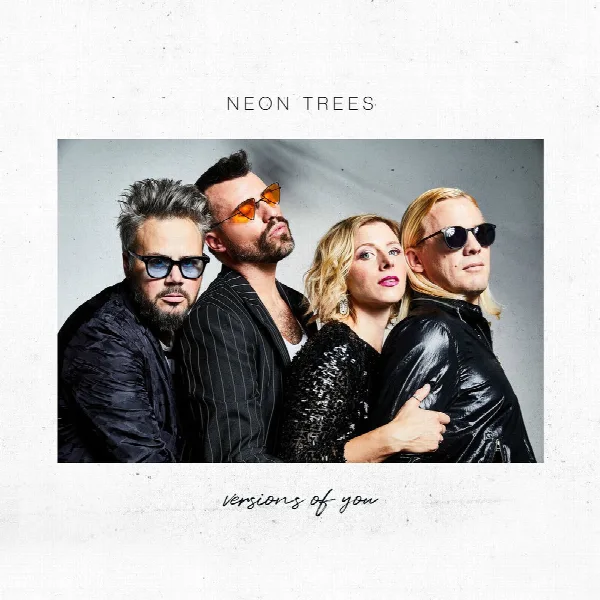 Pochette de versions of you (EP)