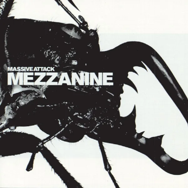 Pochette de Mezzanine