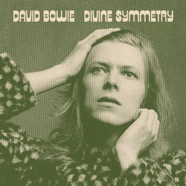 Pochette de Divine Symmetry