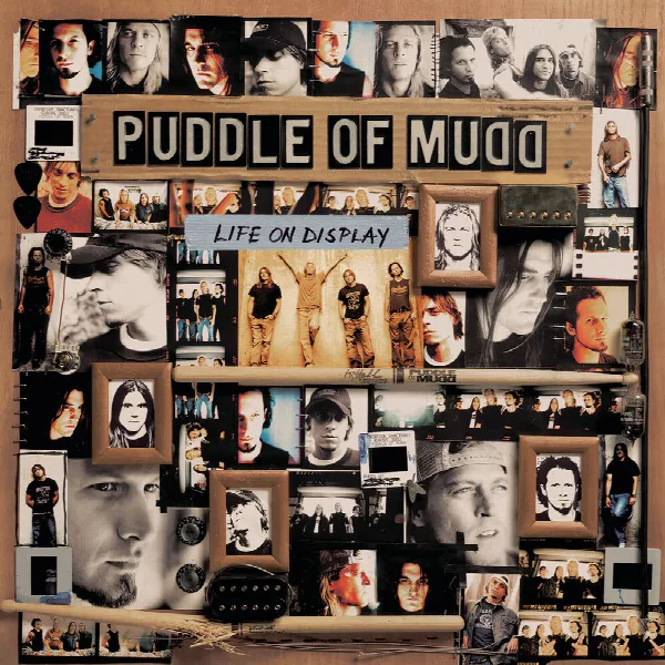 Pochette de Life On Display