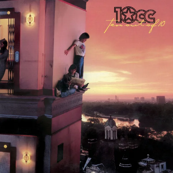Pochette de Ten Out Of 10