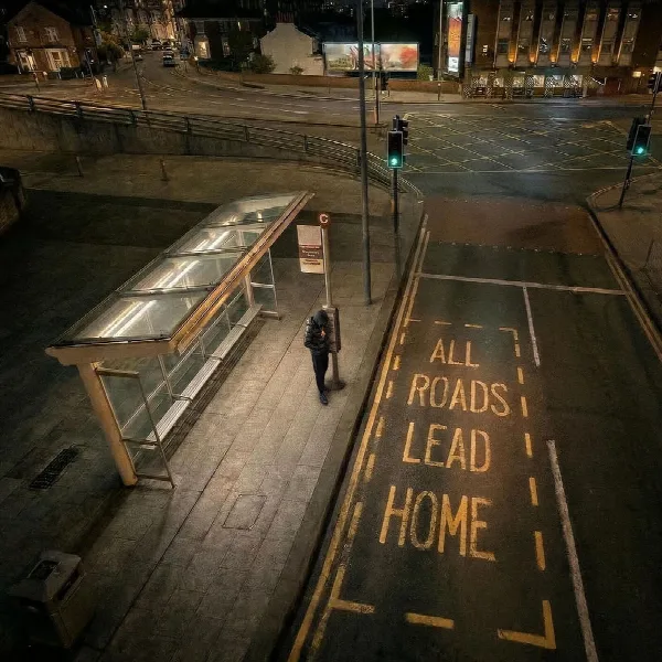 Pochette de ALL ROADS LEAD HOME