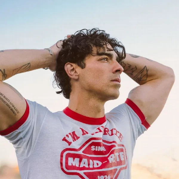 Joe Jonas