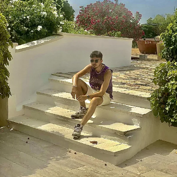 Kamal Khan