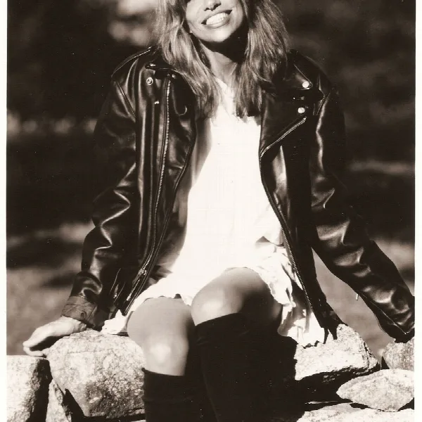 Carly Simon