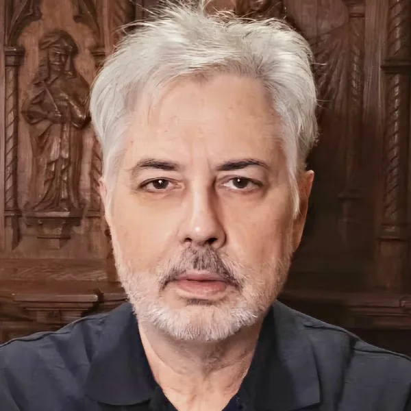 Roberto De Carvalho
