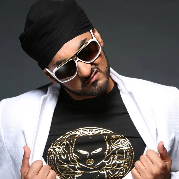 ManJ