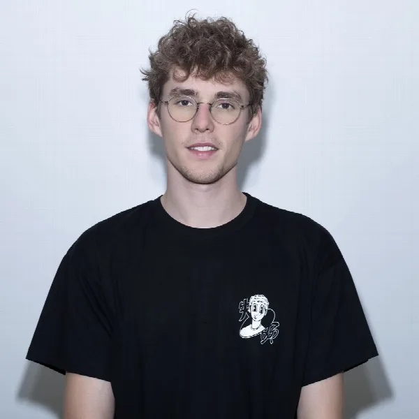 Lost Frequencies