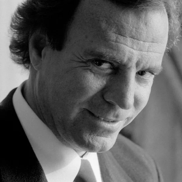 Julio Iglesias